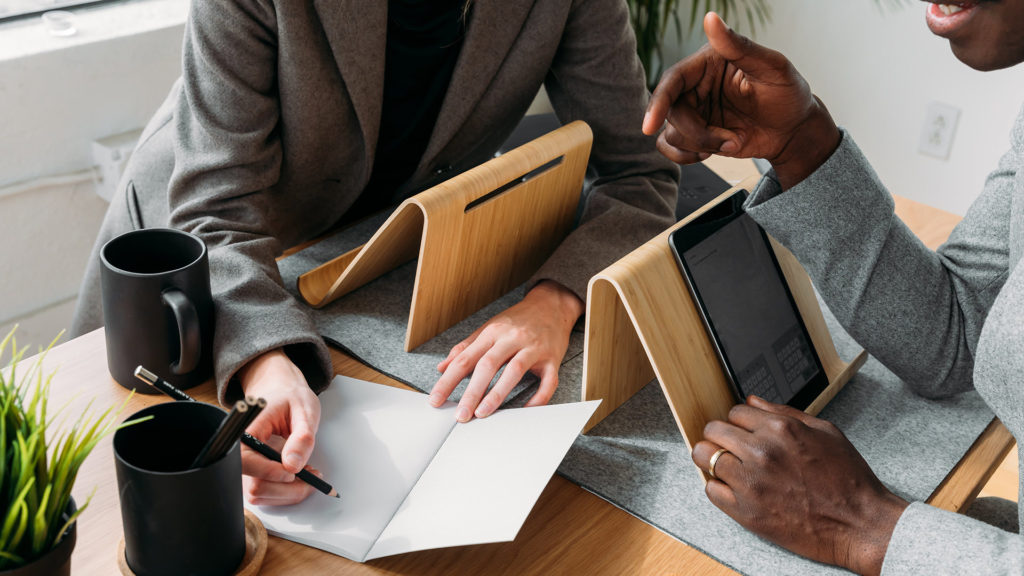 How Collaboration in Business Makes a Difference to Women